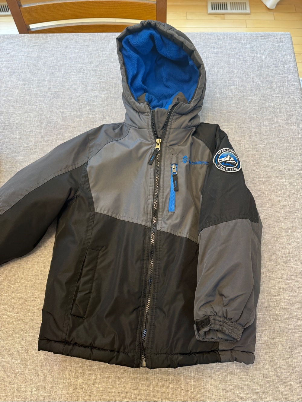 Free Country Kids' Hooded Puffer Jacket in Gray, Black & Blue Lining 6-7